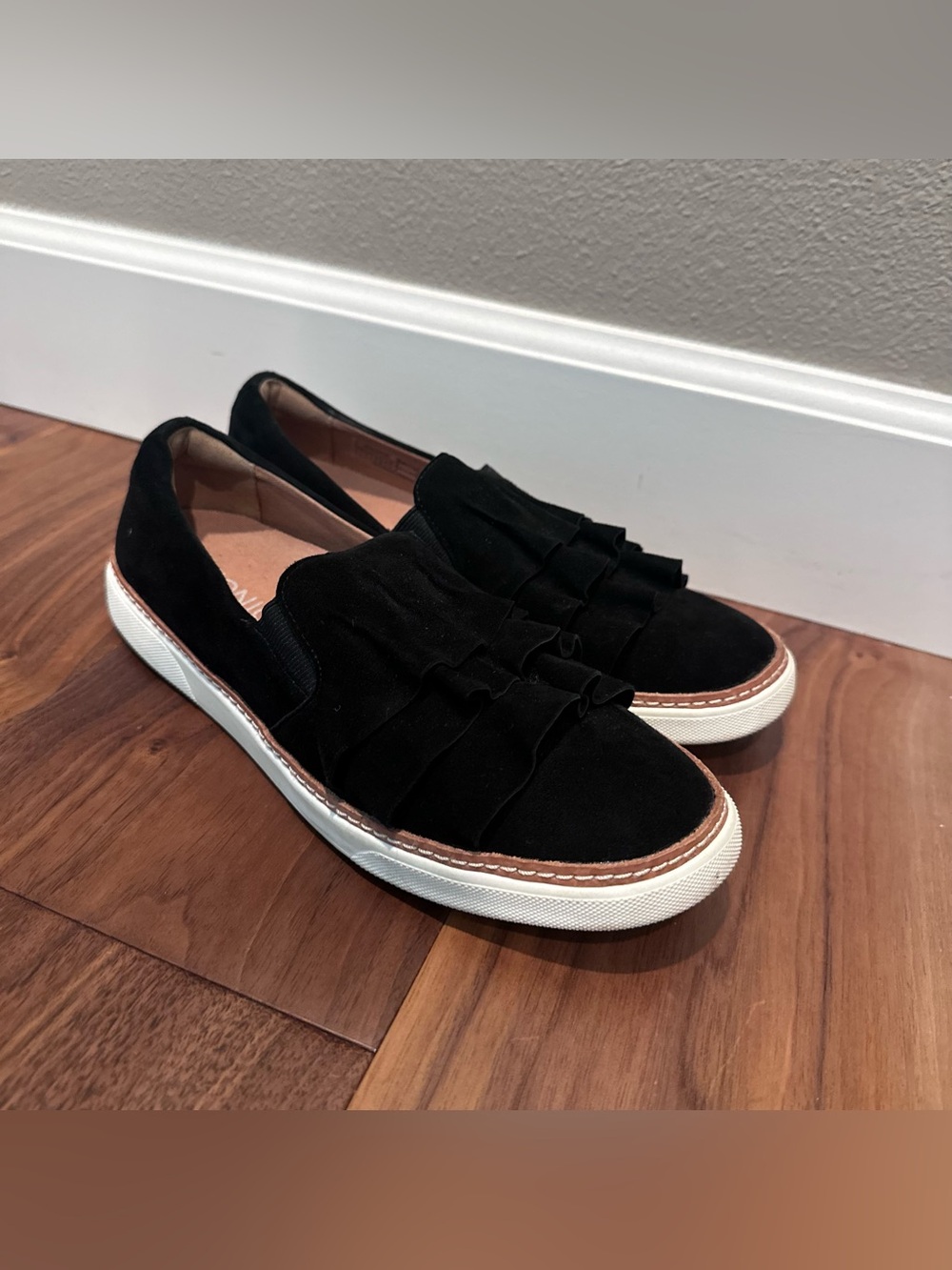 Vionic Mahalo Suede Slip-on Shoes. - Picture 2 of 8